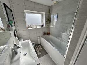 Photo 17- click for photo gallery